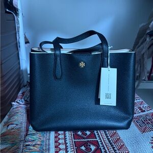 Elegant Black Leather Tory Burch Bag